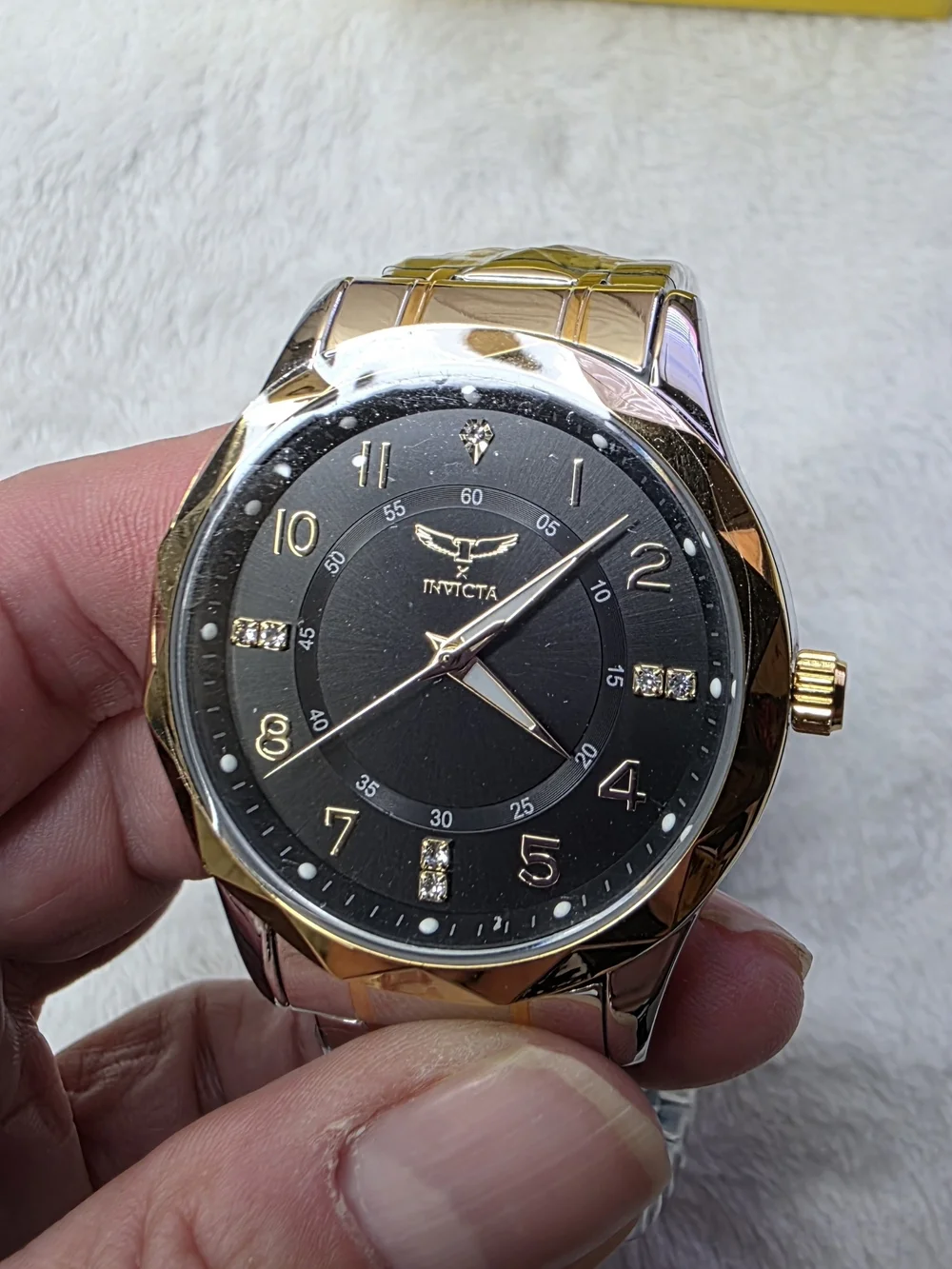 Invicta Two-Tone Gold & Silver Black Dial Watch 69024 41mm